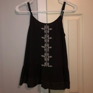 Tank top with floral embroidery